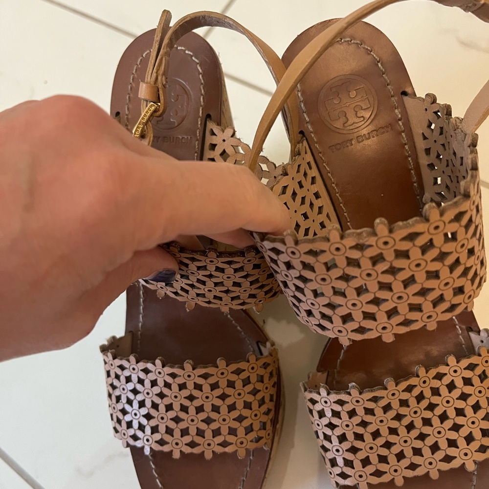 Tory Burch Brown Wedge Sandals with Cork Sole w
Like New, worn twice with box! - Picture 6 of 11